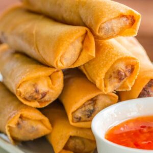 Golden Fried Vegetables Spring Rolls (4 pieces)