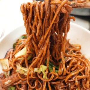 Chilli Garlic Fried Noodles